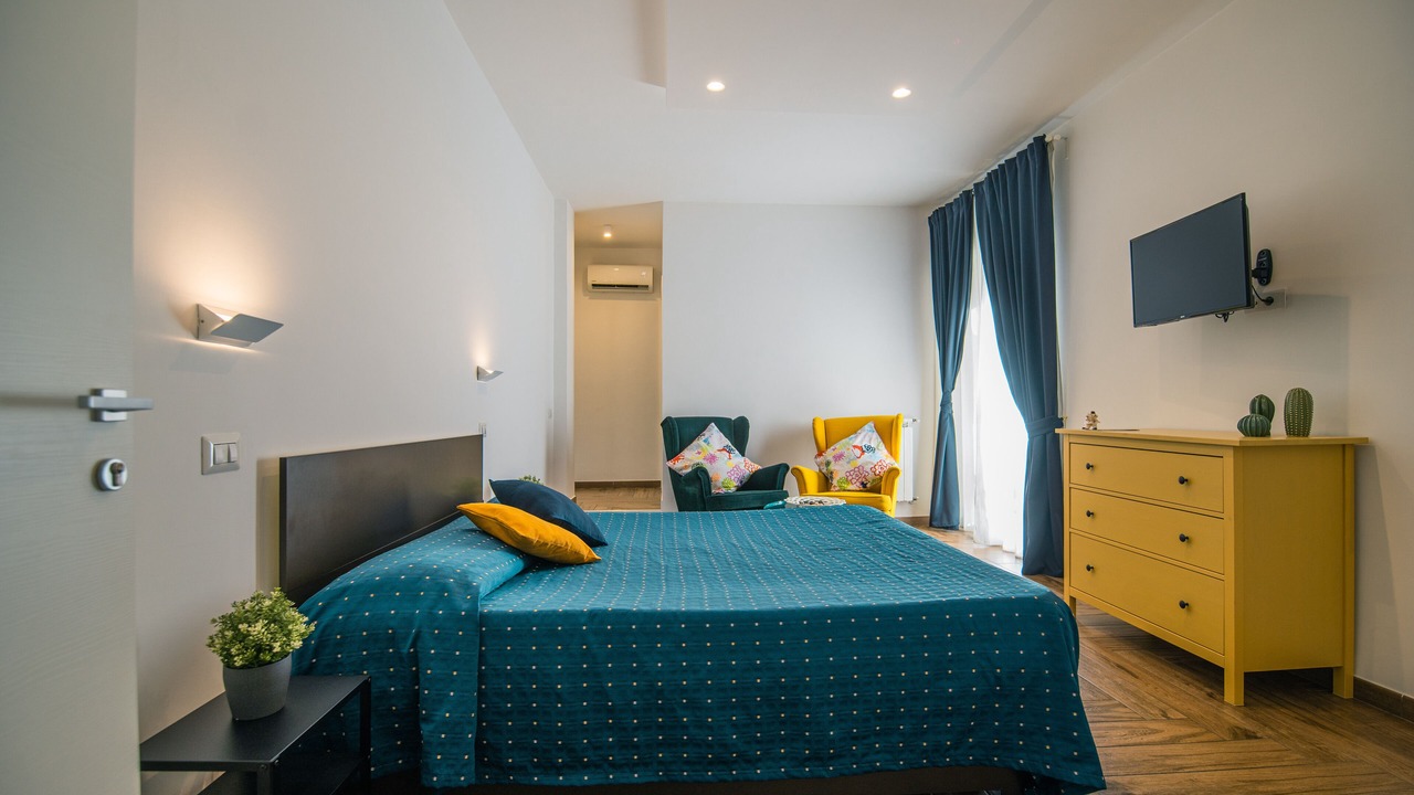 Photo of Bedroom in Naples City Centre