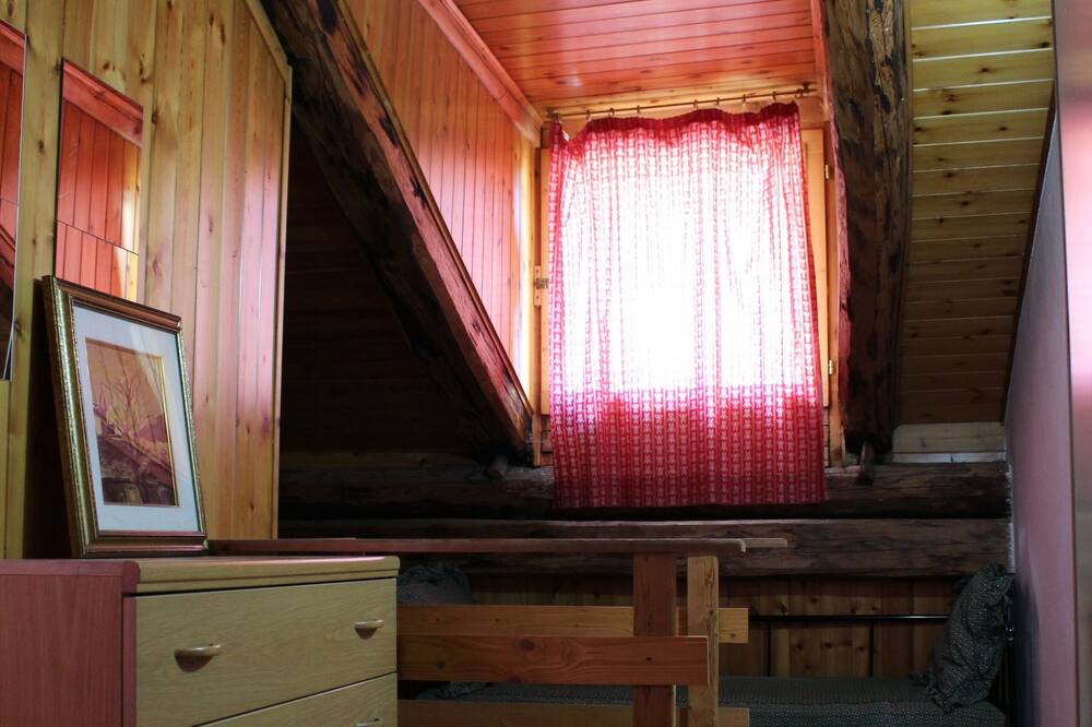 Photo of Bedroom in Commezzadura