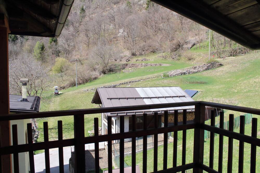 Photo of Patio Balcony in Commezzadura