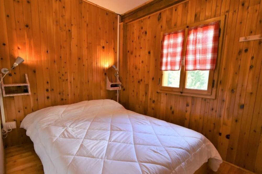 Photo of Bedroom in Pellizzano