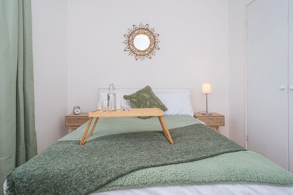 Photo of Bedroom in Juniper Green