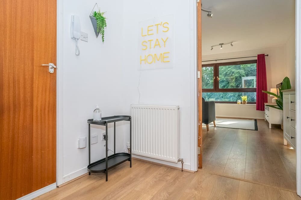 Photo of Bedroom in Juniper Green