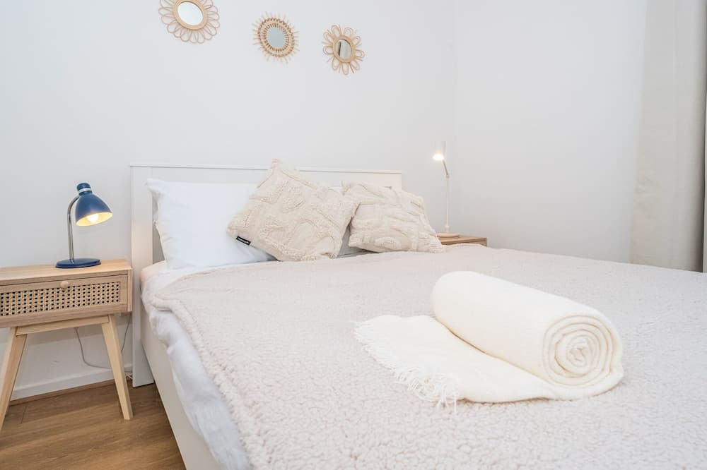 Photo of Bedroom in Juniper Green