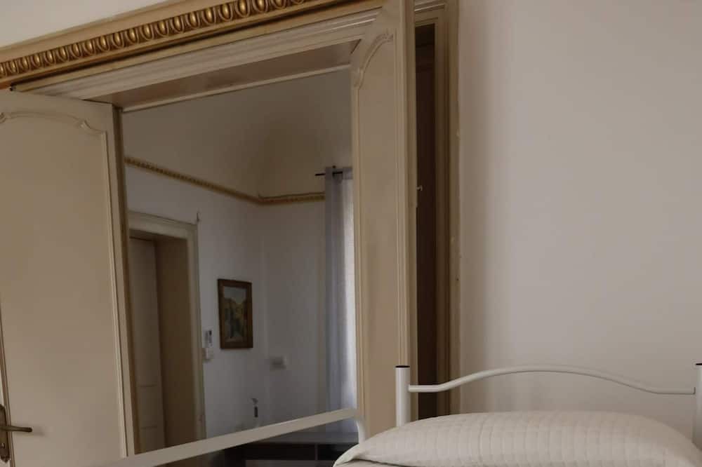 Photo of Bedroom in Avola