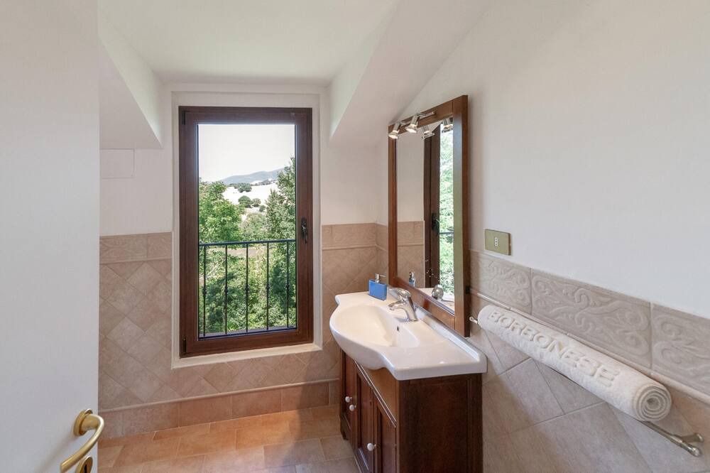 Photo of Bathroom in Sassoferrato