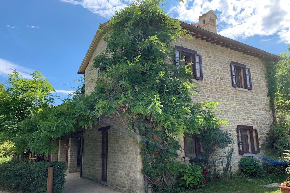 Photo of Outdoor in Cantiano
