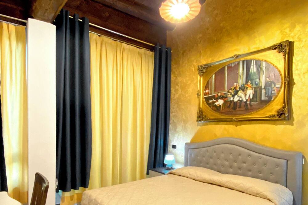 Photo of Bedroom in Isola della Scala
