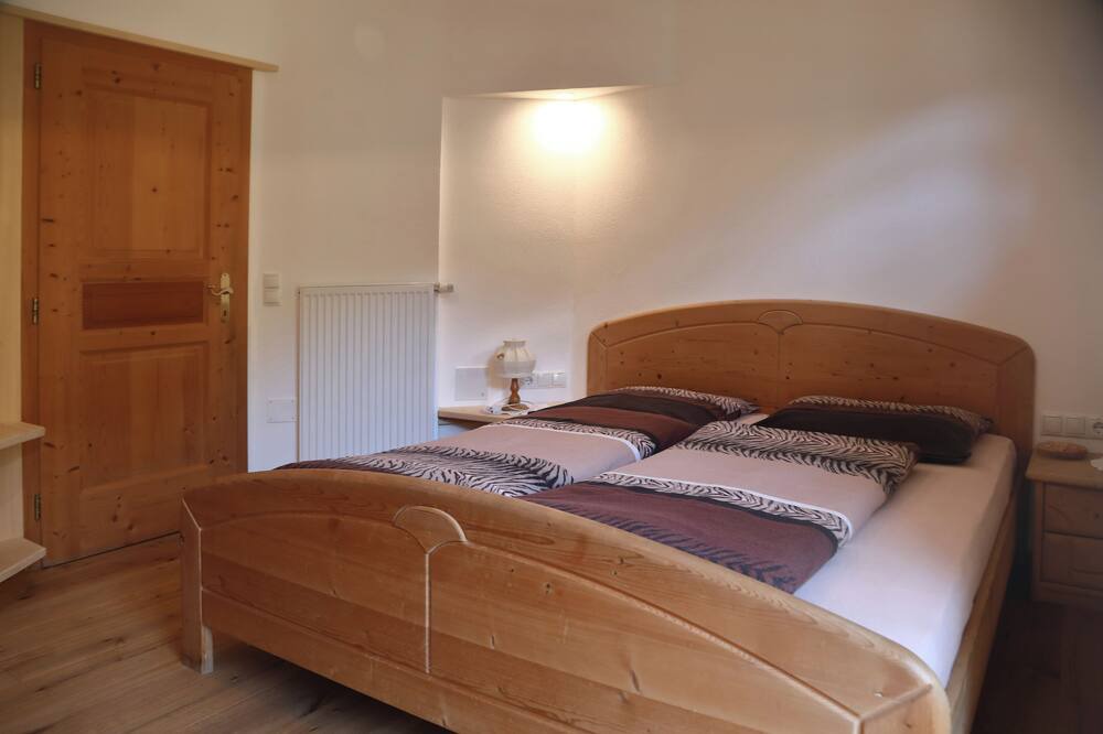 Photo of Bedroom in Senales