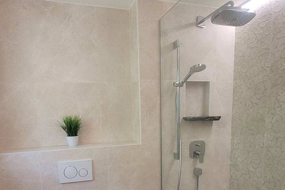 Photo of Bathroom in Brione sopra Minusio