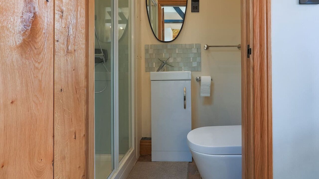 Photo of Bathroom in Grafton Regis