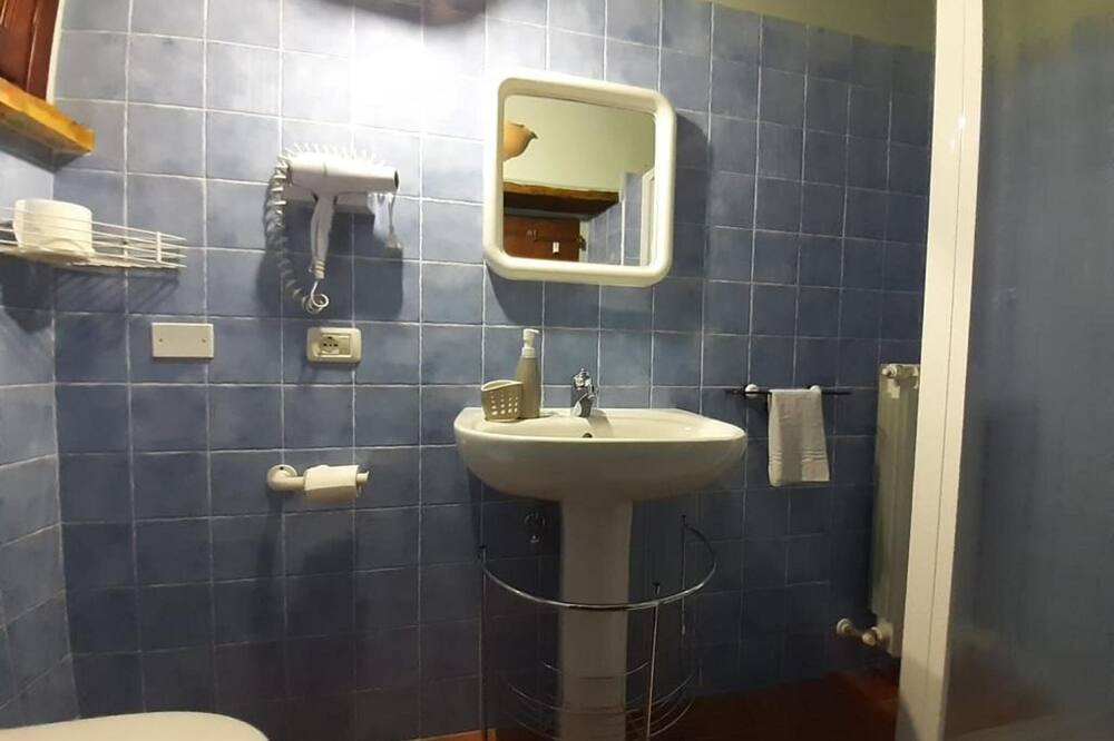 Photo of Bathroom in Cagli