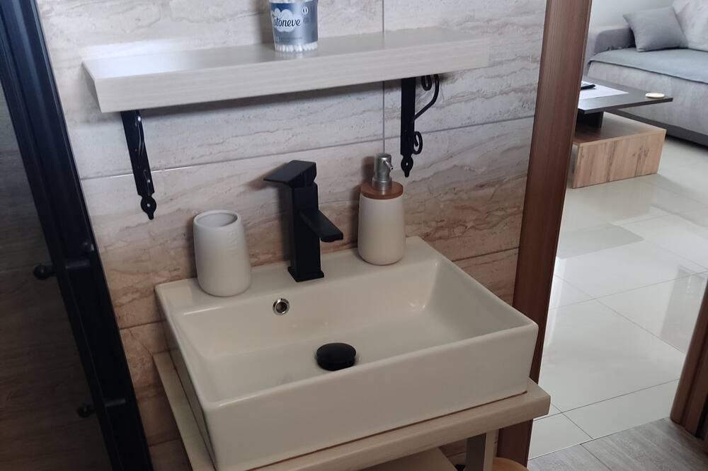 Photo of Bathroom in Petrovaradin