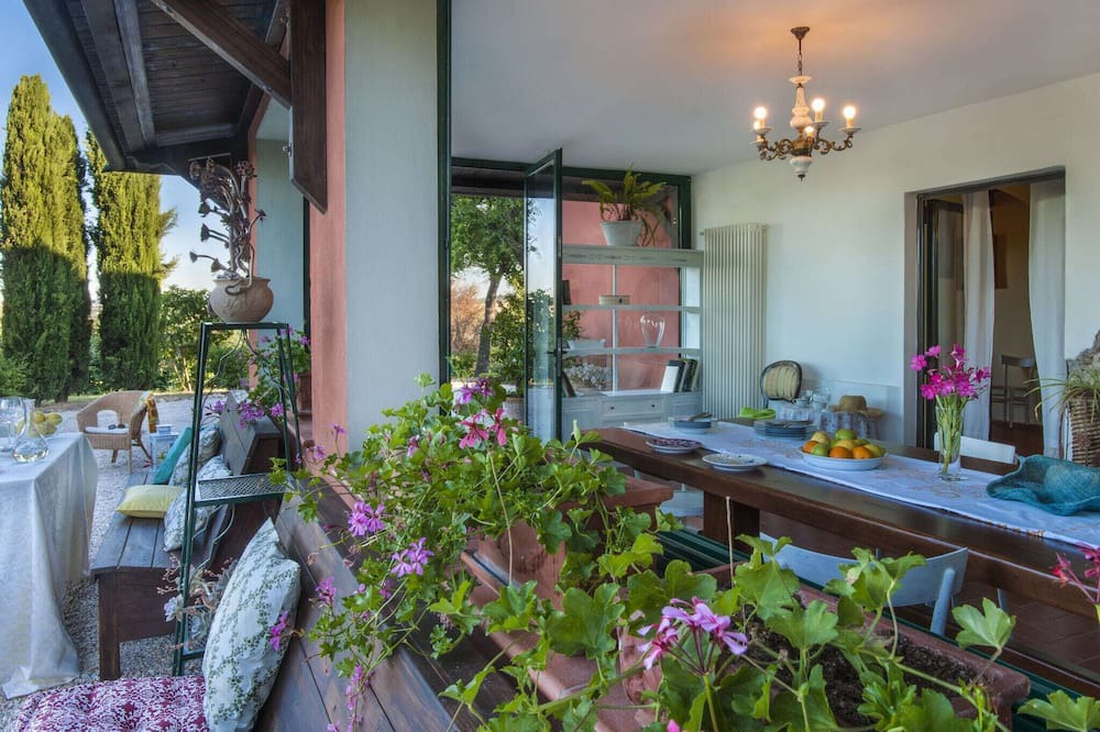 Photo of Patio Balcony in San Giovanni In Marignano