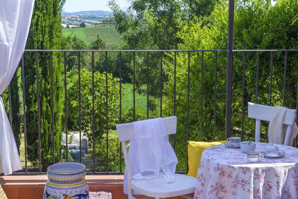 Photo of Patio Balcony in San Giovanni In Marignano