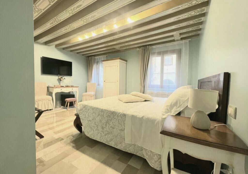 Photo of Bedroom in San Polo