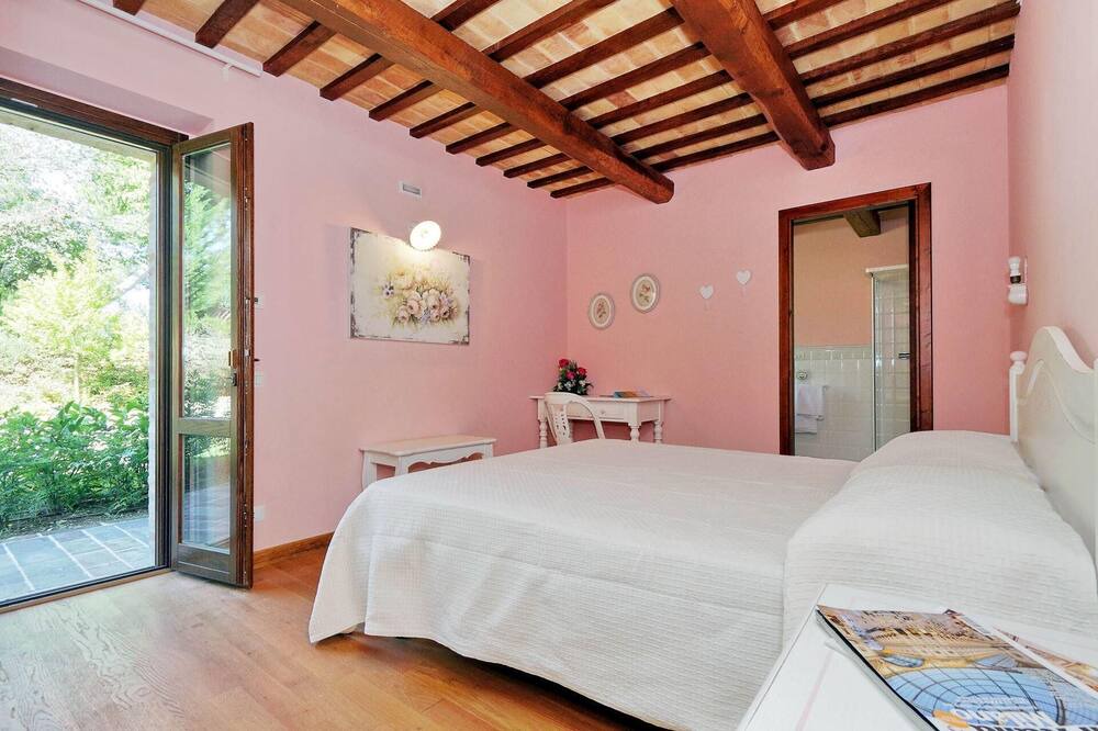 Photo of Bedroom in San Severino Marche