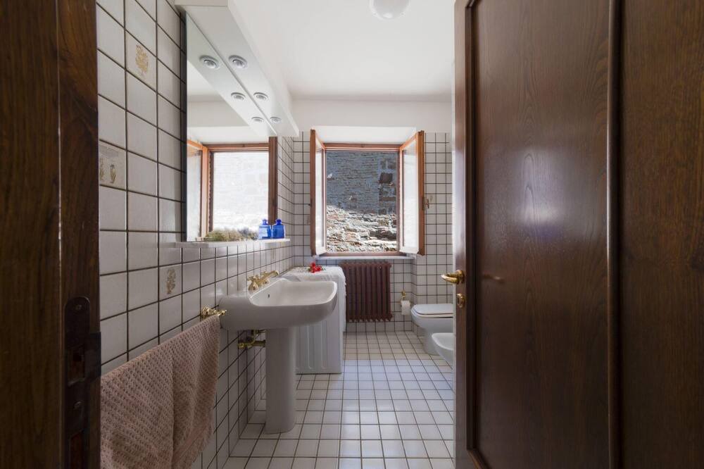 Photo of Bathroom in Pievefavera