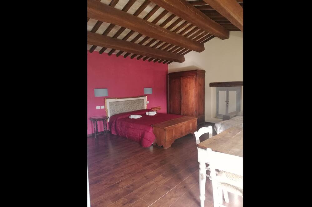 Photo of Bedroom in Costano