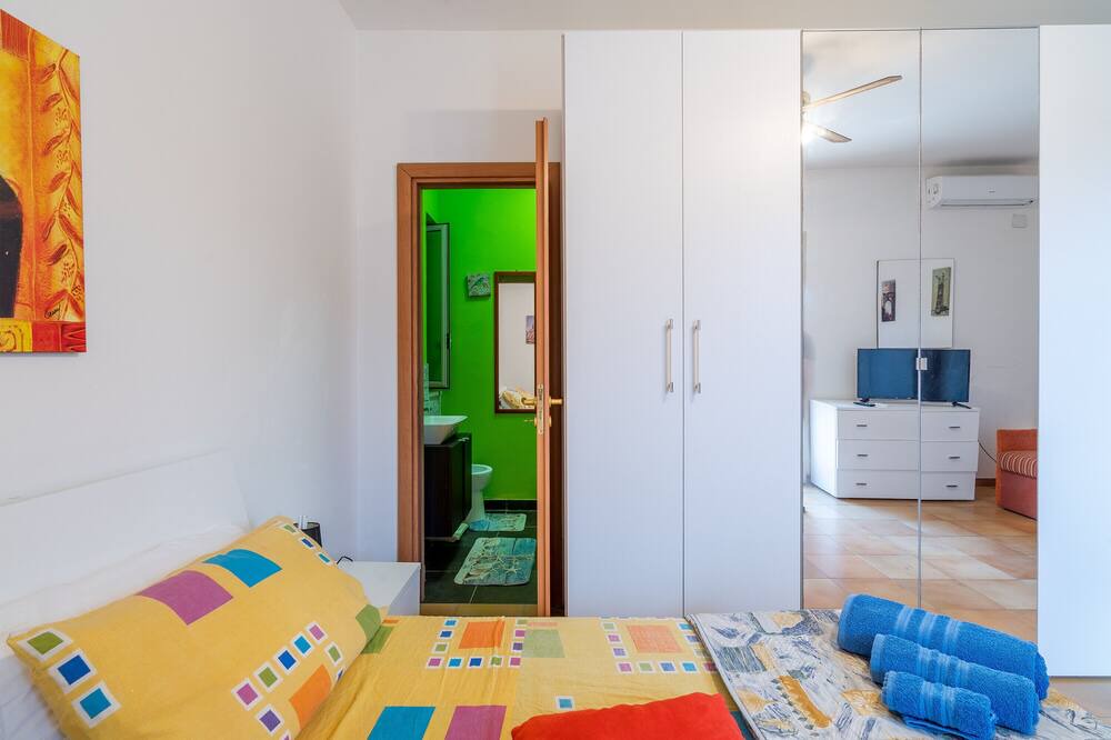 Photo of Bedroom in Arenella