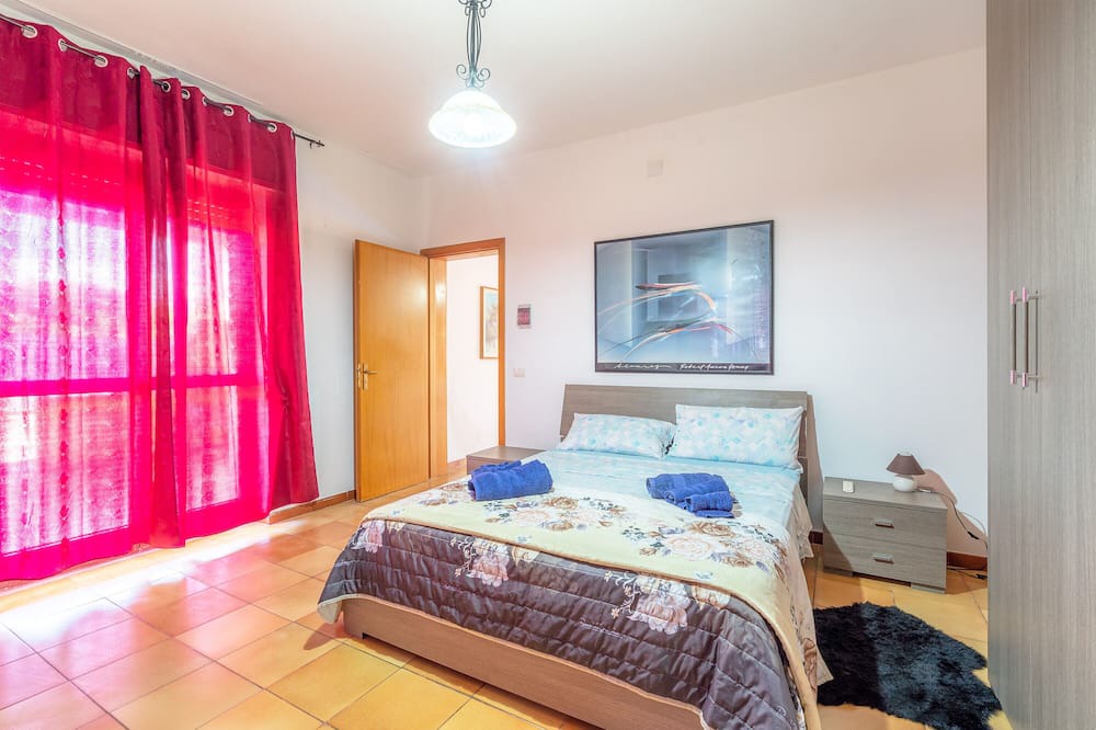 Photo of Bedroom in Arenella