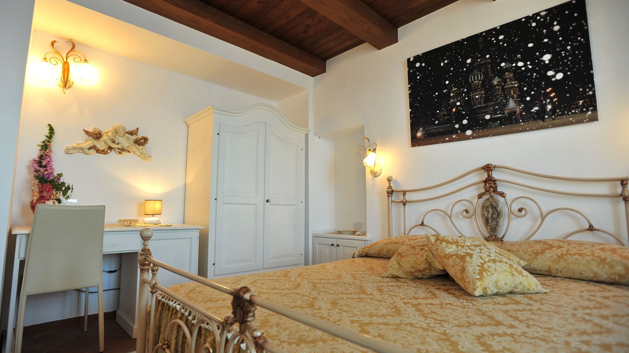 Photo of Bedroom in Pogerola