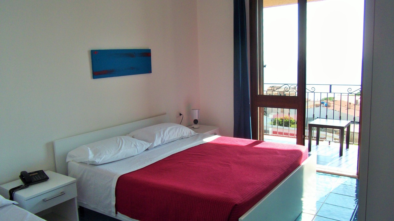 Photo of Bedroom in S'Archittu