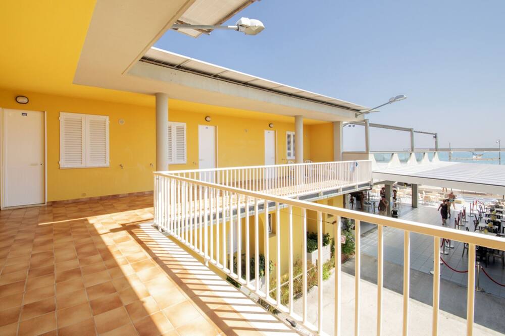 Photo of Patio Balcony in Cupra Marittima
