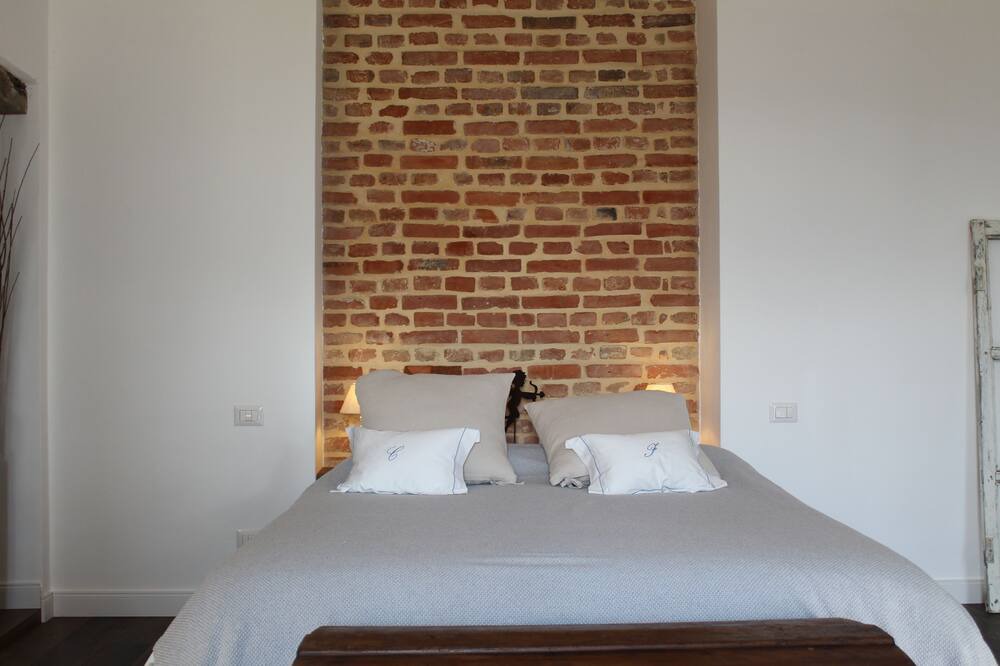 Photo of Bedroom in Bistagno
