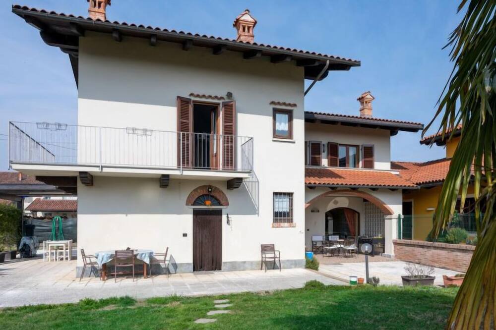 Photo of Outdoor in Trinita