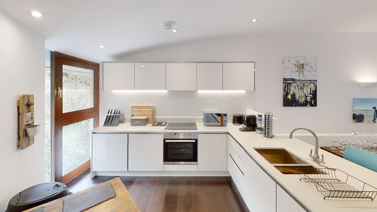 Photo of Kitchen in Mortehoe