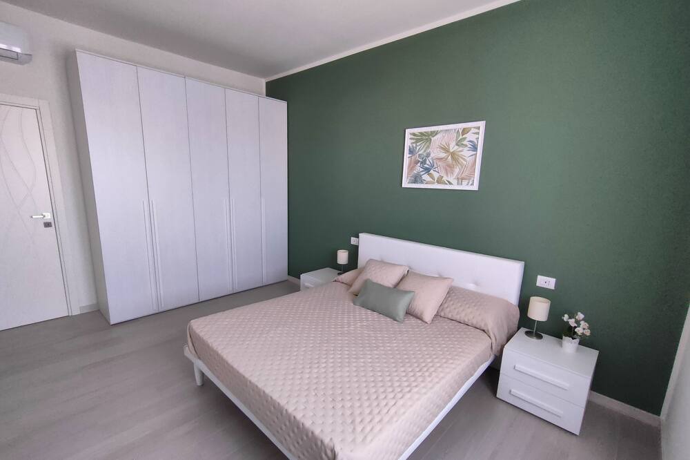 Photo of Bedroom in Rho