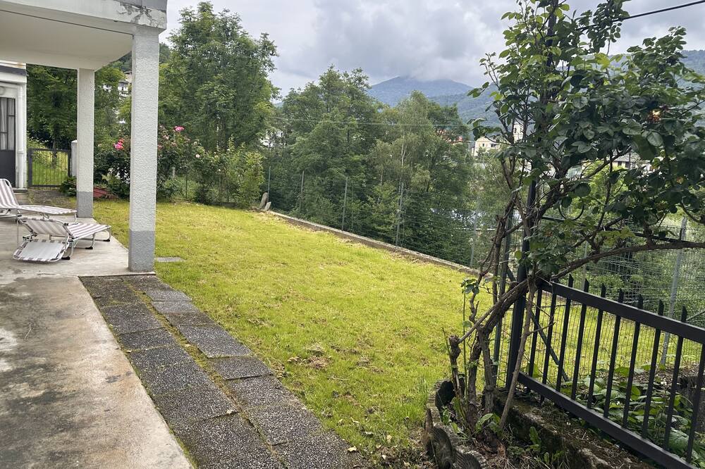 Photo of Outdoor in Traves