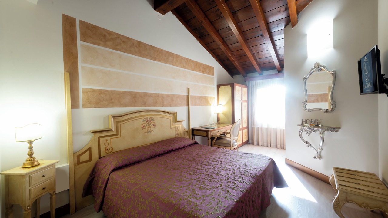 Photo of Bedroom in Moscazzano
