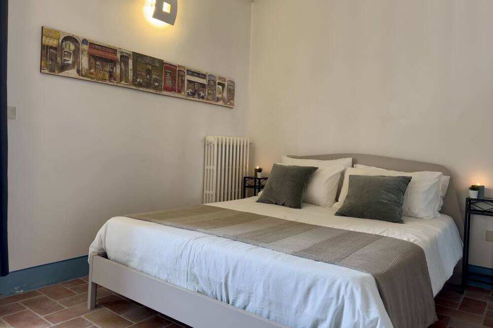 Photo of Bedroom in Petritoli