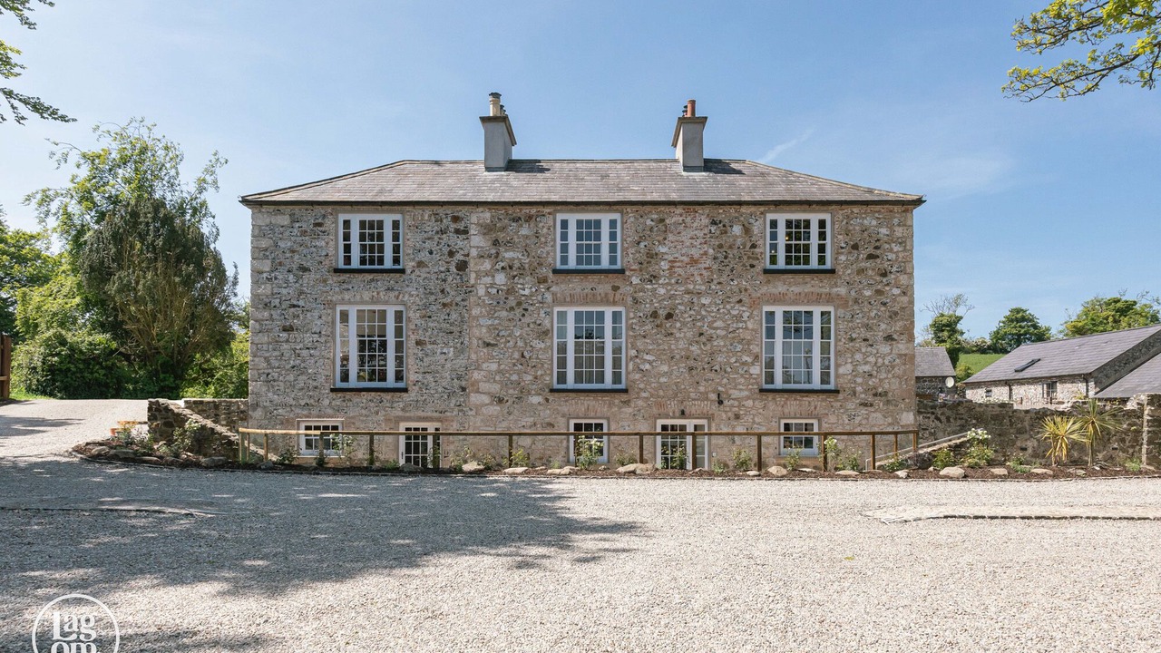 Photo of Buildings in Ballycastle