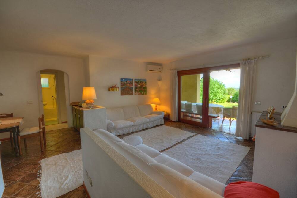 Photo of Bedroom in Golfo di Marinella