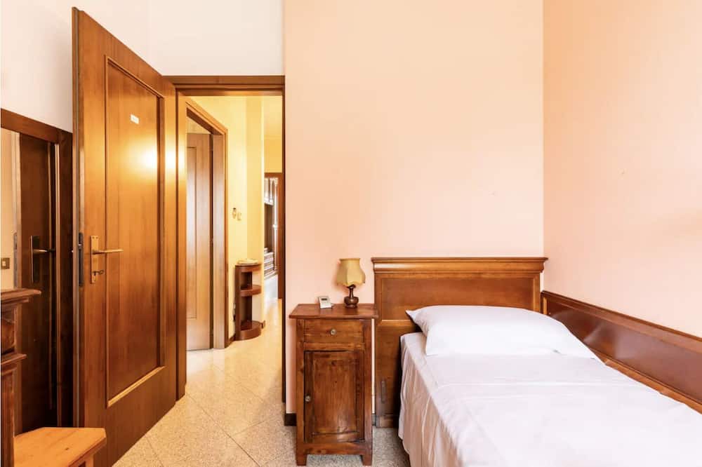 Photo of Bedroom in San Giovanni Lupatoto