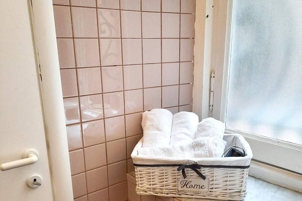 Photo of Bathroom in Foce
