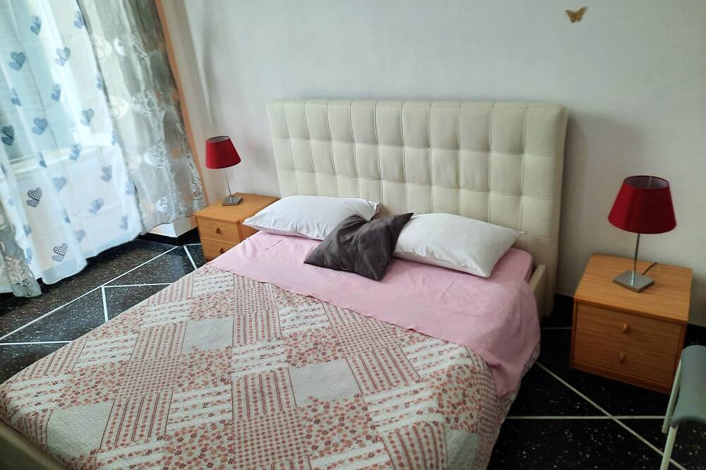 Photo of Bedroom in Foce