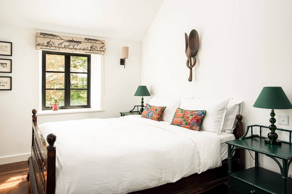 Photo of Bedroom in Barrow Gurney
