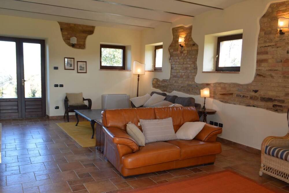 Photo of Livingroom in Loro Piceno