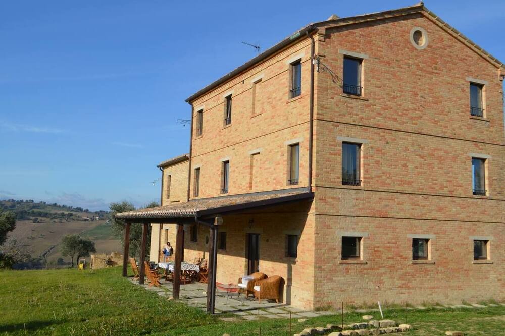 Photo of Outdoor in Loro Piceno