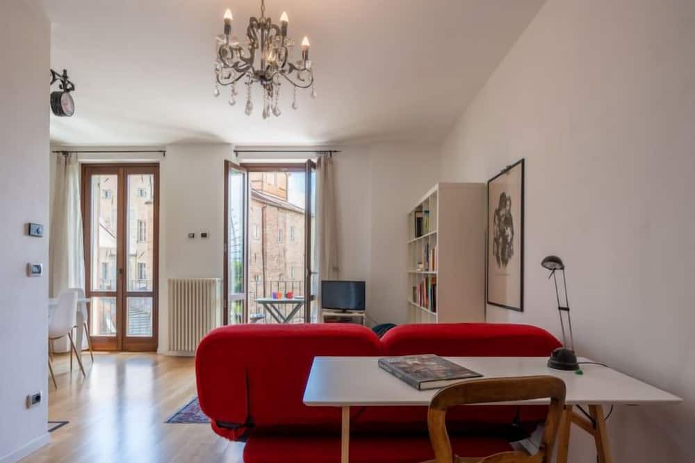 Photo of Livingroom in Carru
