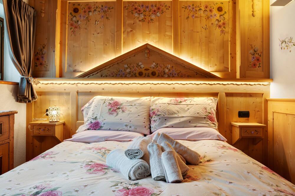 Photo of Bedroom in Rabbi
