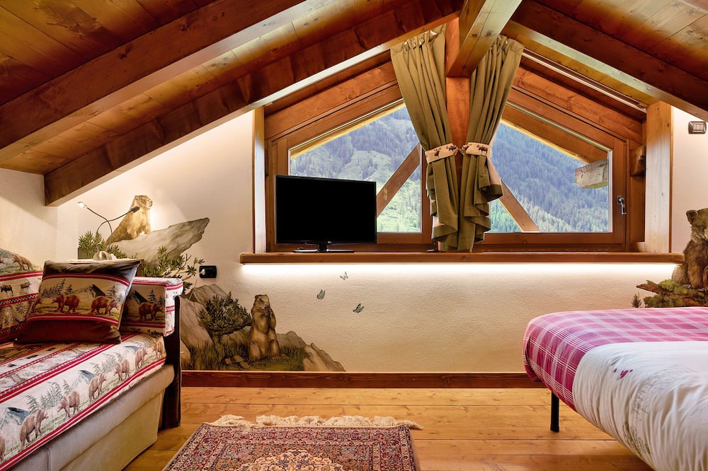 Photo of Bedroom in Rabbi