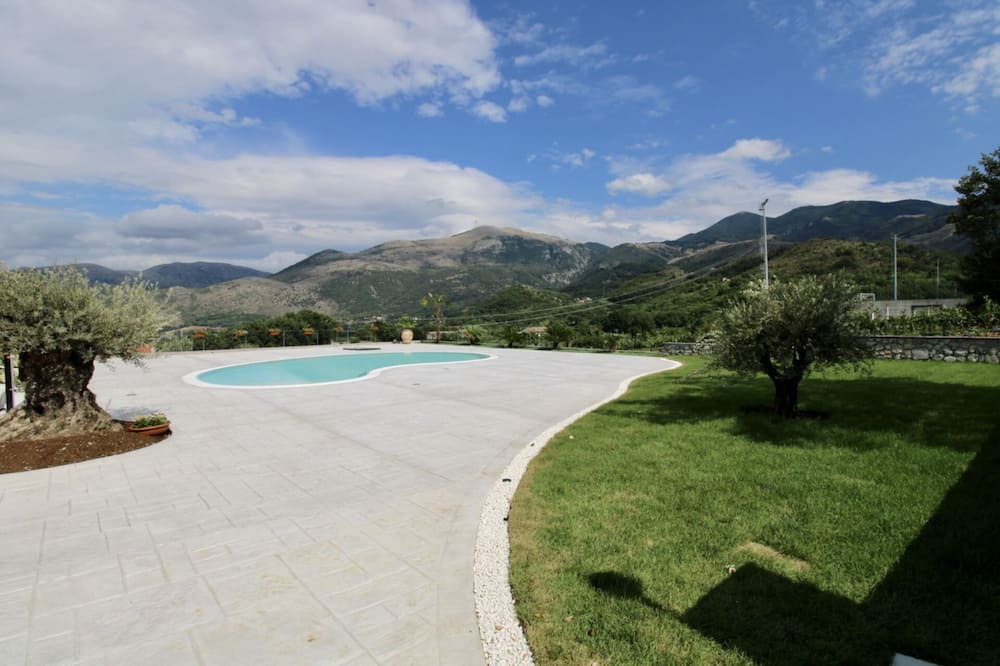 Photo of Others in Rotonda