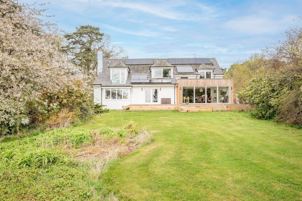 Photo of Outdoor in Blebo Craigs