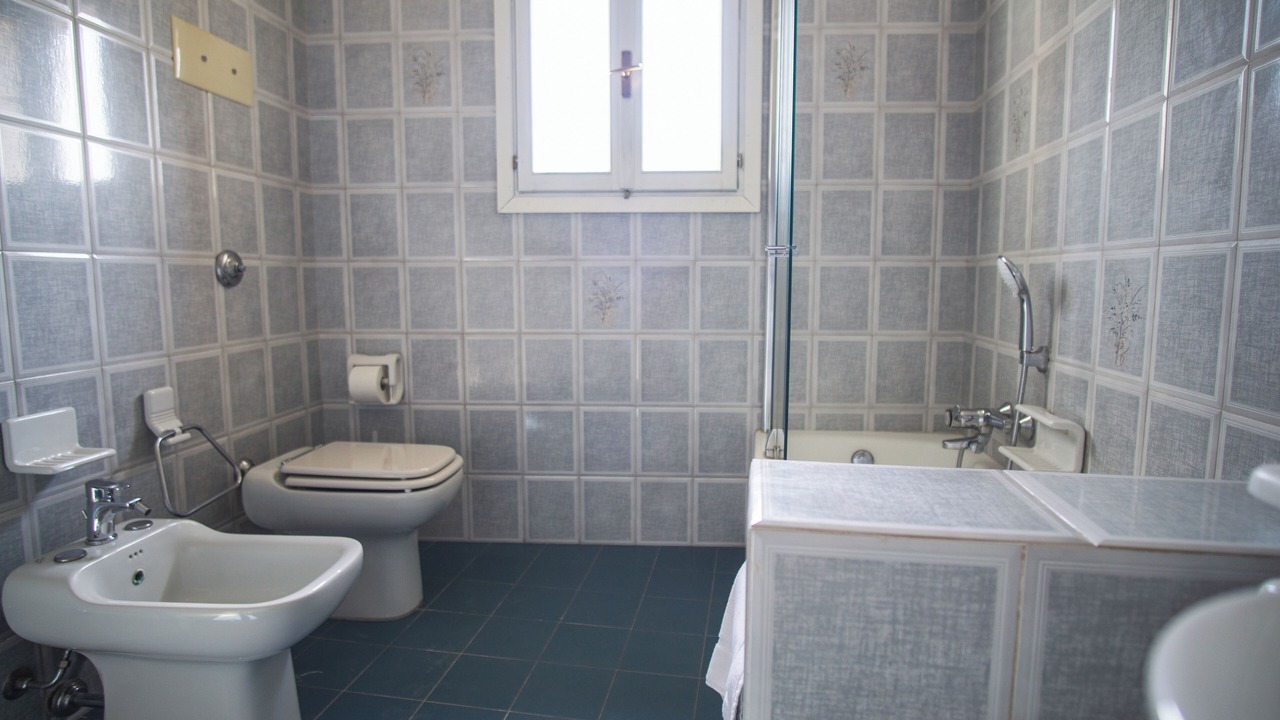 Photo of Bathroom in Ome