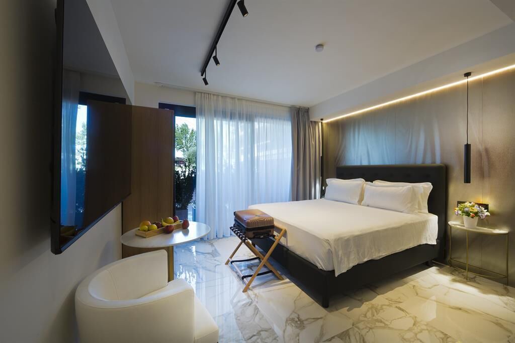 Photo of Bedroom in Sirmione