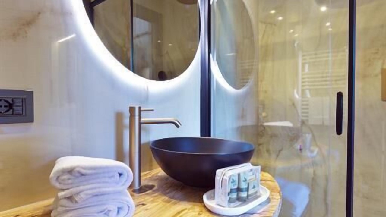 Photo of Bathroom in Sirmione